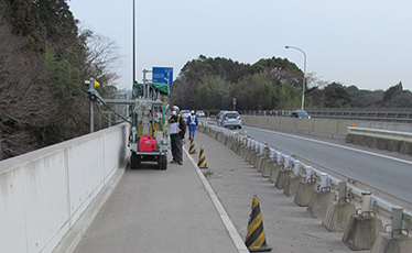 幅員の広い歩道